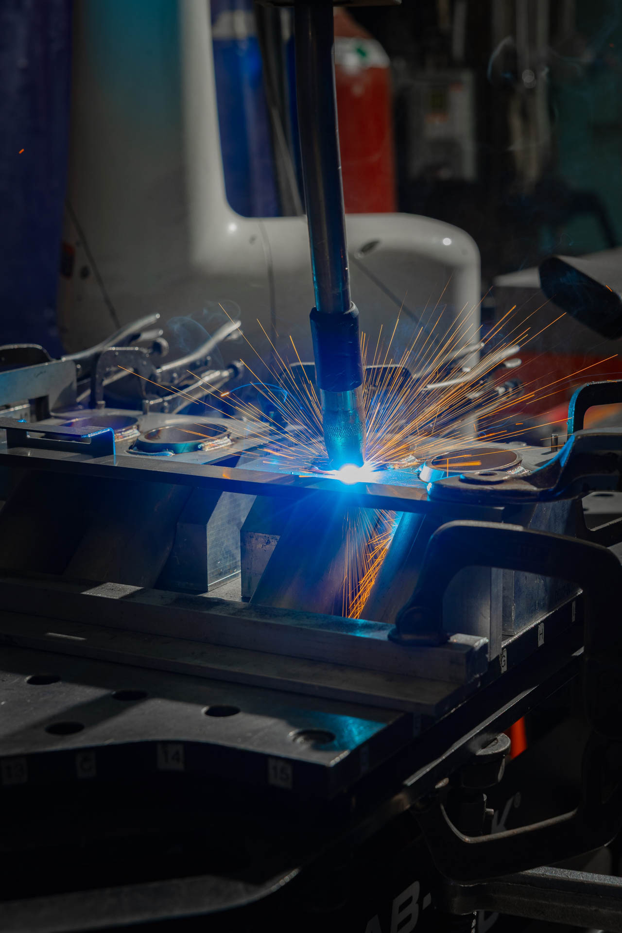 Laser welding precision manufacturing equipment at Advantage Manufacturing in Colorado Springs, Colorado, USA.
